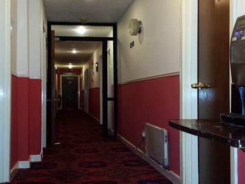 Red Lion Hotel Tredegar Екстериор снимка